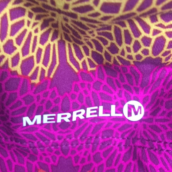 Merrell Zipneck Sports Top - Size M - Picture 5 of 7